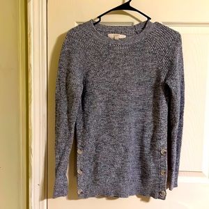 LOFT long sleeve sweater for women with button details on the sides. Size XS
